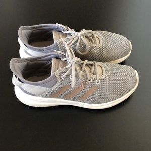 Grey/Silver Adidas Tennis Shoes